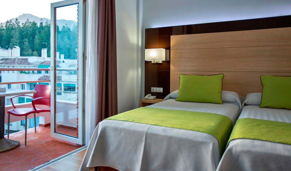 Hotel Baviera Marbella Exteriör bild
